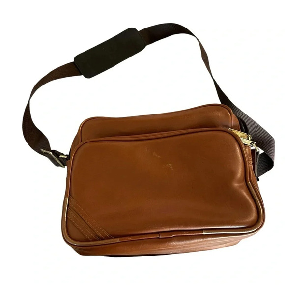 Vintage Coast Tan Brown Leather Camera Case 9" tall 12" length, width 6" - Picture 1 of 7